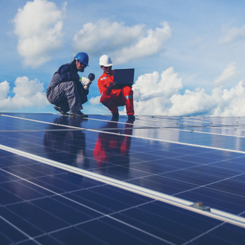 Comment Ethias peut aider les pouvoirs locaux à réduire leurs coûts énergétiques et leur empreinte carbone ?